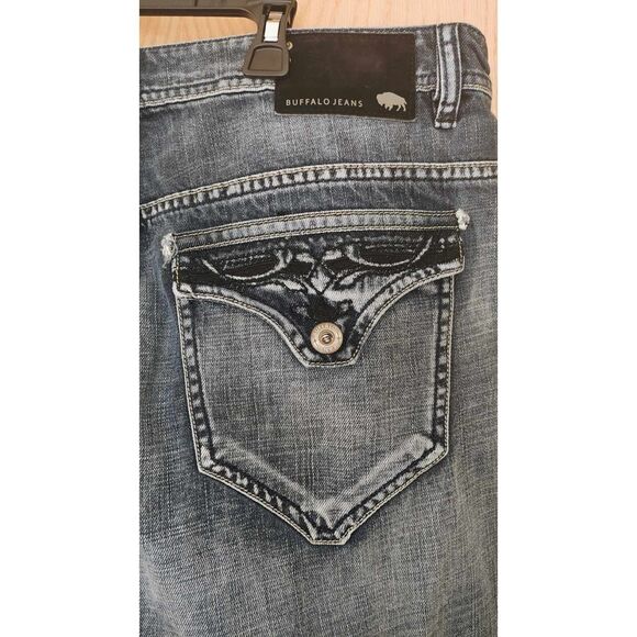 Buffalo Jeans Men's Straight Leg Acid Wash Denim Size 38x32 - Picture 8 of 8